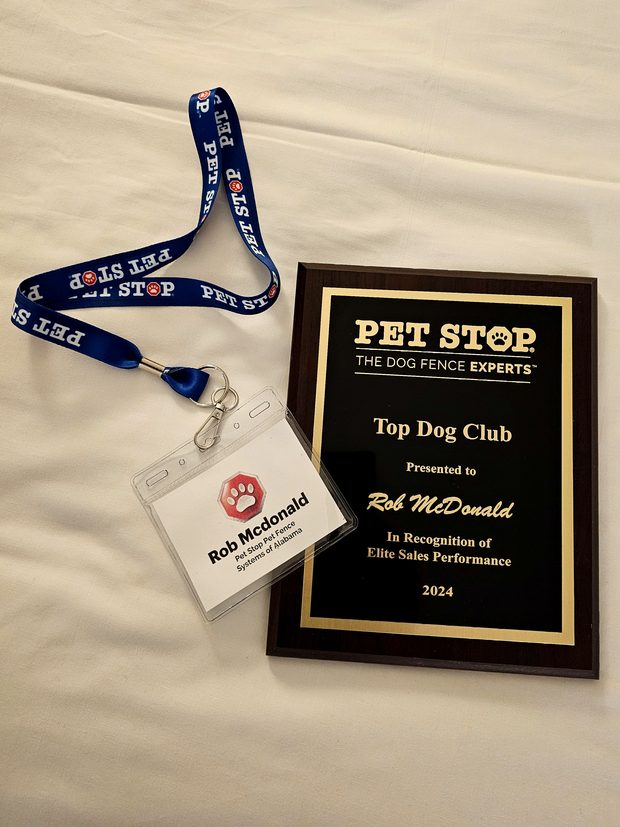 Pet Stop Top Dog Club award for 2024 presented to Rob McDonald